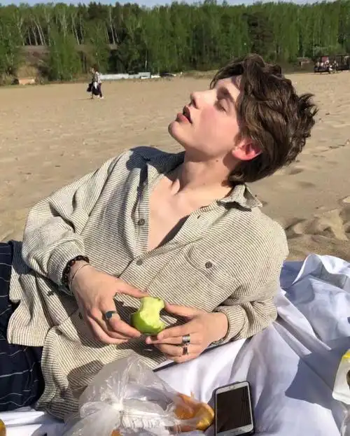 6686体育app金牌作者Fred