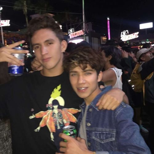 6686体育app首席作者Sally