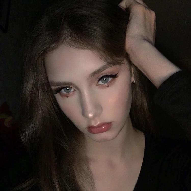 6686体育app铁牌作者月下独酌