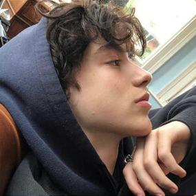 6686体育app首席作者绘初颜