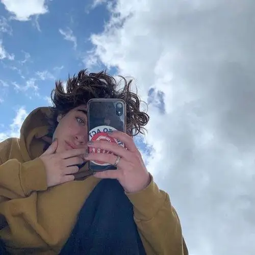 6686体育app铜牌作者Howard