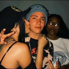 6686体育app钻石作者Frances