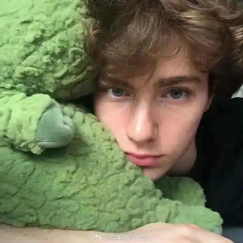 6686体育app银牌作者習慣假裝